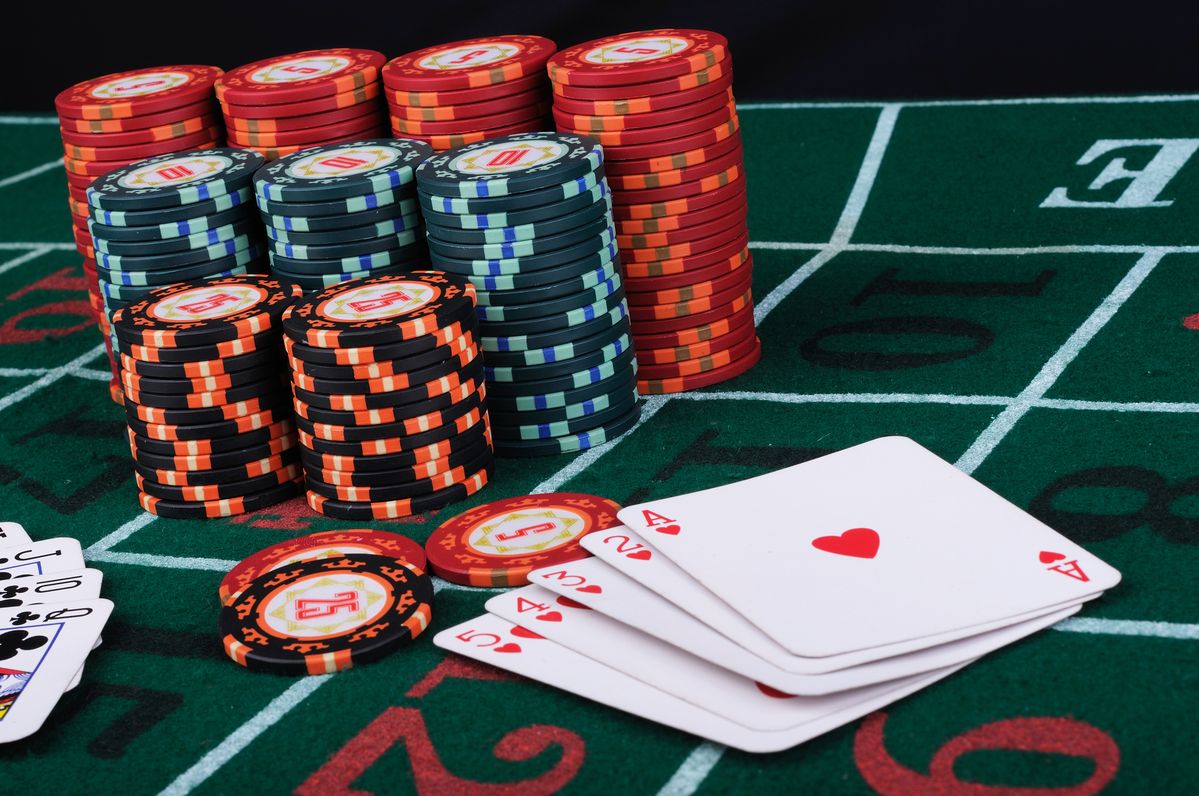 96 casino کھلاڑیوں کے لیے لائیو کیسینو سیکشن